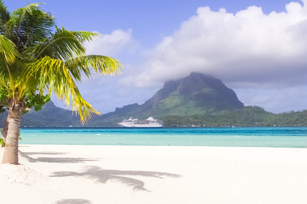 cruise ship remote cruising cruise ship remote cruising